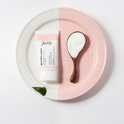 Kem chống nắng dưỡng da Ju:cy