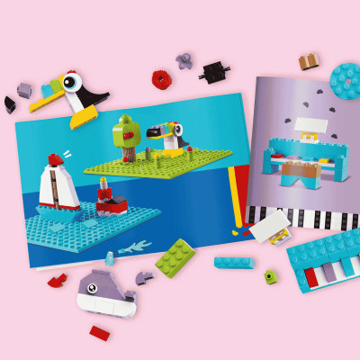 LEGO CLASSIC 11044 Đồ Chơi Hộp Xây Dựng Và Chơi Sáng Tạo (750 chi tiết)