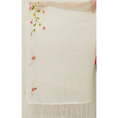 Khăn phụ nữ Chăm (thêu tay)