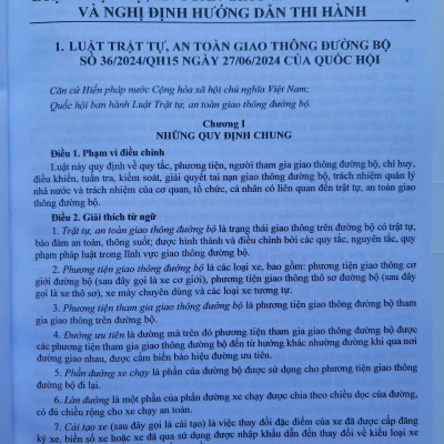 Sách Luật Trật Tự An Toàn Giao Thông Đường Bộ năm 2024 (V2531D)
