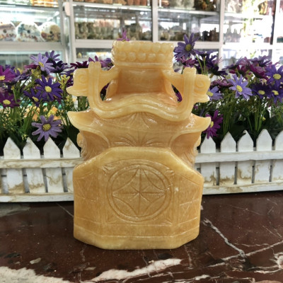 Tượng ông Thần Tài kim tiền, thần phát cầm thỏi vàng kim nguyên bảo mang lại may mắn tài lộc đá ngọc hoàng long đặt bàn thờ thần tài - Cao 20 cm