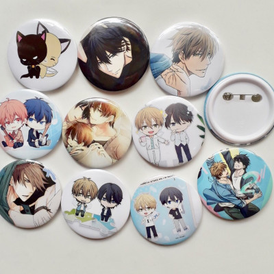 Huy hiệu anime dakaretai otoko combo 5 cái mẫu khác nhau ngẫu nhiên