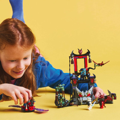 LEGO NINJAGO 71841 Đồ Chơi Lắp Ráp Ngôi Làng Của Rồng (305 chi tiết)