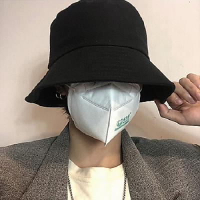 Mũ tai bèo màu đen trơn cực ngầu