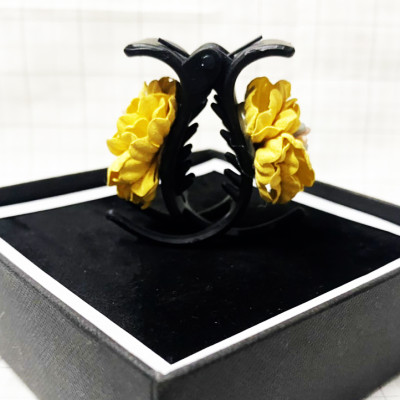 Kẹp tóc sau - Kẹp tóc hoa cúc vàng