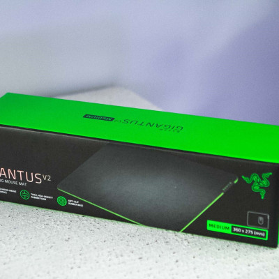 Miếng lót Chuột Razer Gigantus V2 [Mới, hàng chính hãng]