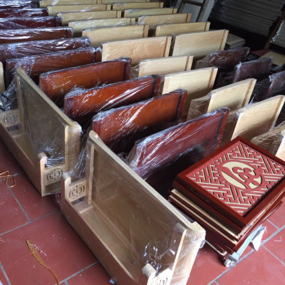 Bộ bàn thờ chung cư +ám khói +chữ phúc hay chữ thọ ..bằng gỗ sồi nga
