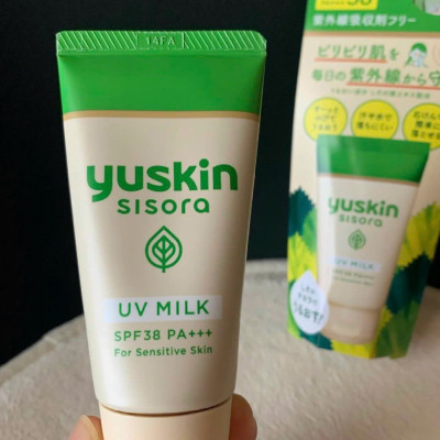 Sữa Chống Nắng Yuskin Sisora UV Milk Chiết Xuất Lá Tía Tô (Tuýp 40g​)