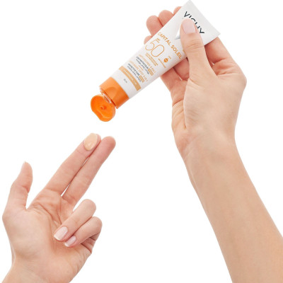 Kem Chống Nắng Vichy Capital Soleil Anti-Dark Spot 3-In-1 SPF50+ Thoáng Mịn Ngăn Sạm Da 50ml  - Có Màu