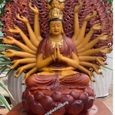 TƯỢNG PHẬT THIÊN THỦ THIÊN NHÃN BẰNG GỖ HƯƠNG ĐÁ PU GIẢ CỔ KT 35×20×15CM