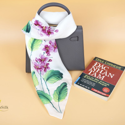 Khăn Lụa Cao Cấp Vẽ Tay Hoa Bằng Lăng – Silk Painting, Khăn Vuông Lụa 75*75cm