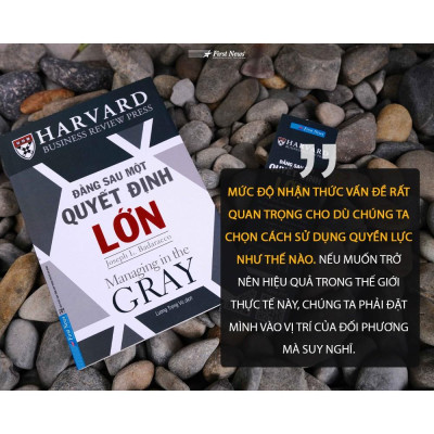 Sách - Đằng Sau Một Quyết Định Lớn - First News