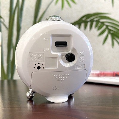 Đồng hồ Rhythm CRE313NR03 – KT 8.3 x 9.2 x 5.3cm.Vỏ nhựa. dùng PIN