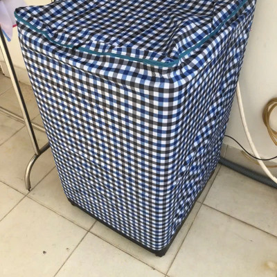 Áo phủ  máy giặt cửa trên  cho máy từ  9 -  10 kg  , vải dù siêu bền ,  thoáng khí  , chống nước  , chống bụi tốt   bảo vệ máy  khỏi mưa nắng khi để ban công giao màu ngẫu nhiên