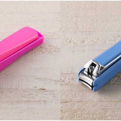 Bấm móng tay thân nhựa hoa văn KAI - Hàng nội địa Nhật