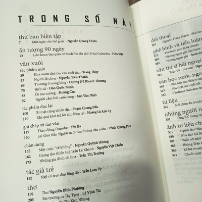 VIẾT VÀ ĐỌC CHUYÊN ĐỀ MÙA THU 2025 – Nhiều tác giả – NXB Hội Nhà Văn