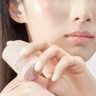 Son Dưỡng Môi Ohui Miracle Moisture Lipcerin 15ml