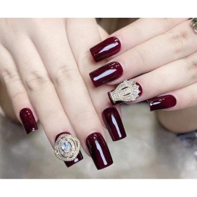 Sơn Thạch Đỏ Rượu Vang BOBO Số 28 Chai 15ml Làm Nail, Chất Sơn Gel Đặc Chuẩn Màu 2 Lớp, Bóng Mướt Sang Trọng