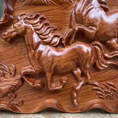 Tranh Quạt Khắc Mã Đáo Thành Công Bằng Gỗ Hương Đá Cao Cấp Thương Hiệu TOKDODO