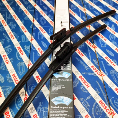 BỘ GẠT MƯA BOSCH AEROTWIN SET CHEVROLET COLORADO TRAIBLAZER (18X22)