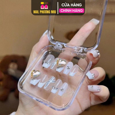 Hộp Đựng Nail Box Trưng Bày Móng Giả Bằng Nhựa Chuyên Dụng Màu Hồng Trong, Hình Vuông Bo Cạnh, Mới Sang Trọng Đáng Yêu - Nail Phương Miu Chống Bụi