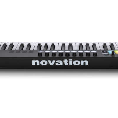 Bàn Chơi Nhạc Điện Tử Midi Controller Novation Launchkey 61 MK3, tích hợp phím rgb, hỗ trợ chơi nhạc với Ableton live, phiên bản mới 2020 - Hàng chính hãng