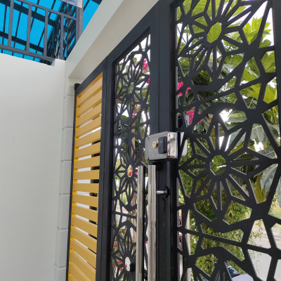 Khóa thông minh chống nước G04RW.2M - 2 Mặt vân tay trong ngoài + Remote & App Tuya wifi ( Hàng nhập khẩu)