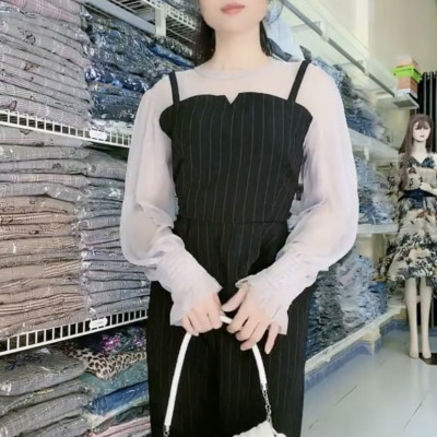 Set áo yếm và quần kẻ sọc Myqlothing cao cấp.