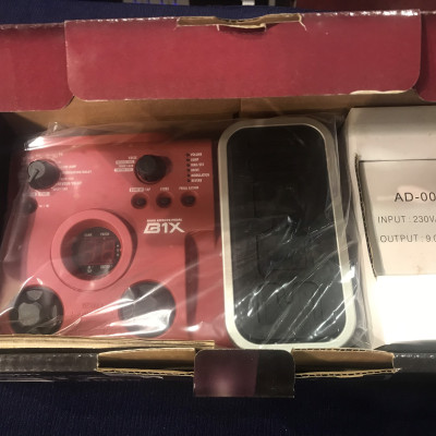 Thiết bị tạo hiệu ứng ghita Bass B1X/220BX (ZOOM) – Hàng Chính Hãng