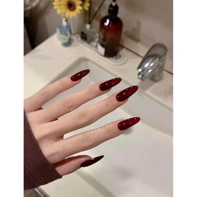 Sơn Thạch Đỏ Rượu Vang BOBO Số 28 Chai 15ml Làm Nail, Chất Sơn Gel Đặc Chuẩn Màu 2 Lớp, Bóng Mướt Sang Trọng