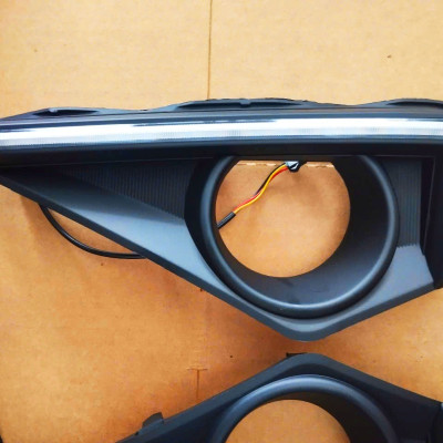 Bộ Đèn Led Ban Ngày DRL Đổi Màu Báo Rẽ Cho Toyota Veloz (2018-2024)