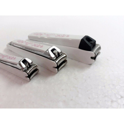 Bộ 2 bấm móng tay thân nhựa hoa văn KAI - Hàng nội địa Nhật