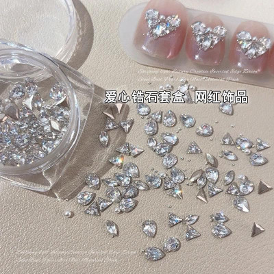 Đá Mini Tạo Hình Tim Bướm Siêu Sáng Chân Bằng, Mix Kiểu Size Khoảng 100 Viên Gắn Móng, Hình Giọt Sương, Tam Giác Siêu Xinh Phong Cách Hàn Quốc