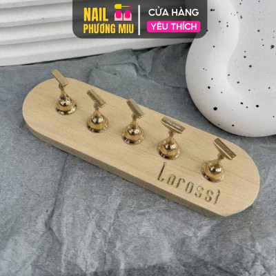 Đế Móng Mẫu Bằng Gỗ Hình Oval Dài 13cm Màu Vàng Kèm 5 Chân Gắn Móng Giả Nailbox Dày Đẹp Làm Nail Tiện Lợi, Đế Gỗ Dày Đẹp Gắn Nam Châm