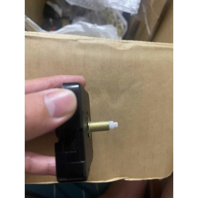 Máy Đồng Hồ Treo Tường Kim Trôi SKM Japan – Siêu Êm – Bảo Hành 5 Năm – Hàng Cao Cấp