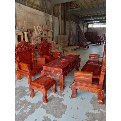 Bàn ghế gỗ lim Hoàng gia