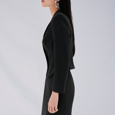 Áo vest dáng ôm ngắn tôn dáng DESI thiết kế cao cấp WHITE CHIC