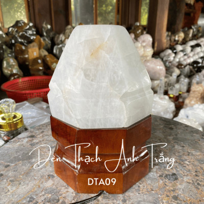 Đèn Thạch Anh Trắng NHASAN DTA09 Bí Mật Thư Giãn và Chữa Lành Trong Thiền Định - 3.25kg (KT: 20 x 13 (cm))