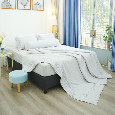 Chăn bốn mùa Hàn Quốc K-Bedding by Everon MicroTencel Xám KMTS106 200*220cm