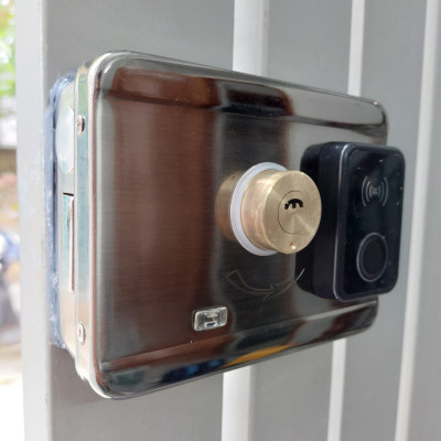 Khóa cửa cổng ngoài trời mở bằng vân tay 2 mặt trong ngoài G04 - Hàng nhập khẩu