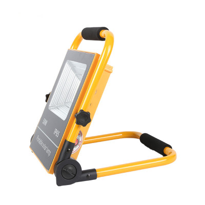 Đèn Led Năng Lượng Mặt Trời Đa Năng 50W