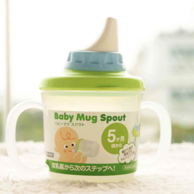 Cốc tập uống có vòi hút (trong suốt) nội địa Nhật Bản