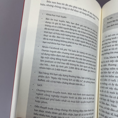 NGƯỜI THÀNH CÔNG CÓ LỐI ĐI RIÊNG - James Altuche -Linh Duyên dịch - Saigonbooks - NXB Thế Giới