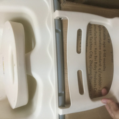 Ghế ăn dặm Đa năng cho Bé với 07 tính năng- 03 chế độ mang lại sự khác biệt, CÓ ĐỆM VÀ BÁNH XE- Màu XANH NGỌC