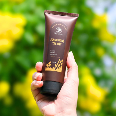 Bộ dưỡng trắng da mặt Wonmom ( 1 kem nghệ tươi 50g + 1 scrub nghệ tẩy mặt 70g)