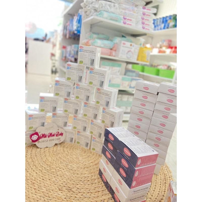 Túi trữ sữa 210ml Unimom, hộp 20 túi trữ sữa mẹ an toàn để đông đá