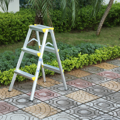 Thang Nhôm Gấp Chữ A , Siêu Nhẹ , chính hãng Nikawa,  NKD 3,4,5 bậc ( 75cm-125cm)