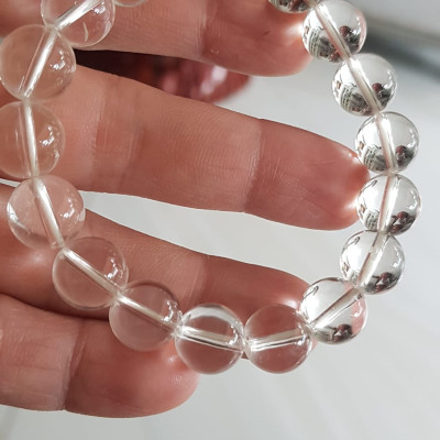 Vòng tay phong thủy may mắn đá thạch anh trắng tự nhiên rẻ đẹp Size vòng 10mm hay 10li chuẩn hợp Nữ mệnh kim mệnh Thủy Đá thạch anh trắng tự nhiên đeo tốt sức khỏe, tim mạch, may mắn thuận lợi công việc cuộc sống ạ