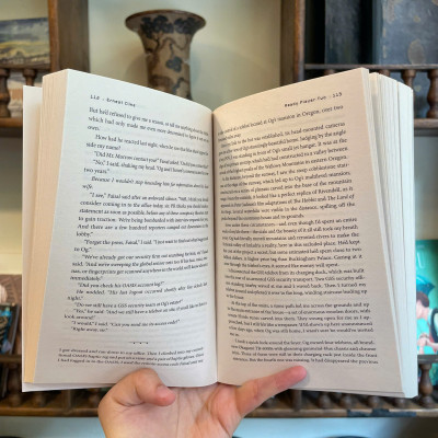 Sách - Ready Player Two by Ernest Cline - Tiểu thuyết tiếng Anh/ Fiction/ English Book