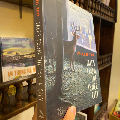 Sách - Tales from the Inner City by Shaun Tan | Short Stories between Humans & Animals / Ngoại văn